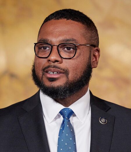 Afterschool Special: Lt. Gov. Davis pushes statewide program in North Philadelphia – City & State Pennsylvania