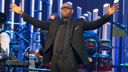 Spend New Year’s Eve with Dave Chappelle in Philadelphia – phillytrib.com