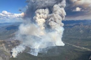 Canadian wildfire smoke forecast: expect hazy skies in Philadelphia region, no air quality alerts – CBS News