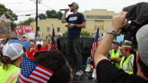 ‘No Kings’ protest: These South Jersey residents rallied against Trump policies – CourierPostOnline.com