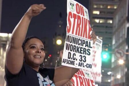 Thousands of Philadelphia city workers on strike, impacting trash, 911 and more – 6abc Philadelphia