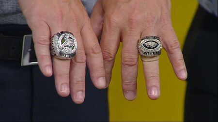 Eagles receive Super Bowl rings: Check them out – USA Today