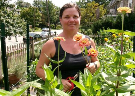 Fridays on the Farm: Urban Flower Business Blooms in Philadelphia – Farmers.gov