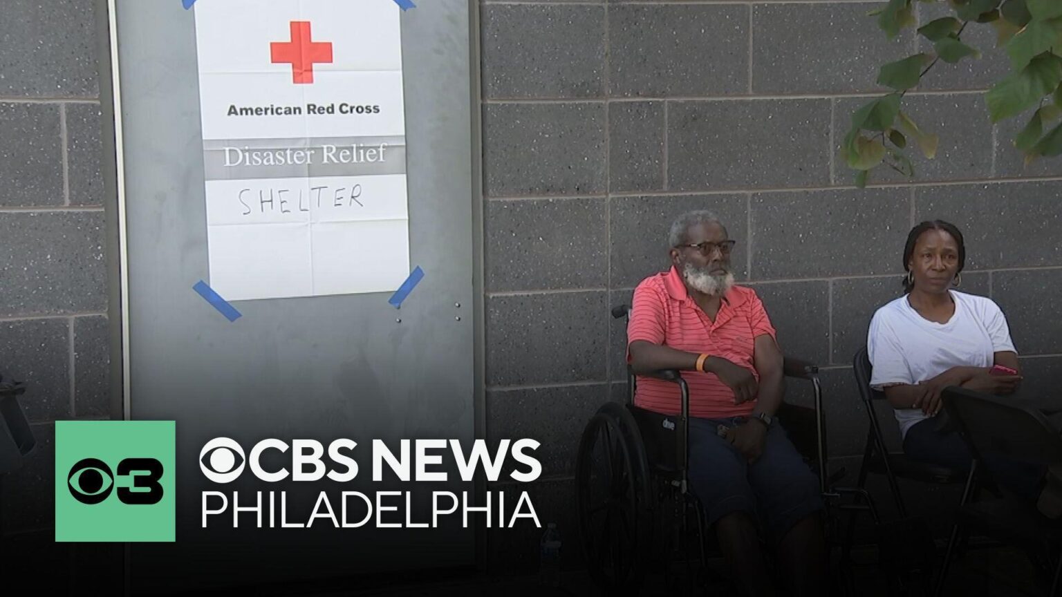 Senior citizens evacuated in hot weather after electrical fire at Philadelphia apartment complex – CBS News