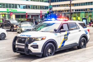 Philadelphia police release video of vehicle wanted in shooting of school safety officer – 6abc Philadelphia