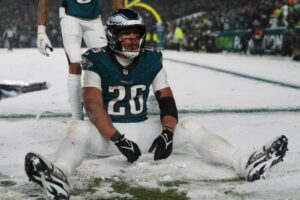 Philadelphia Eagles RB Saquon Barkley can’t rush for 2,000 yards again. No way. Right? – USA Today