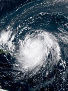 Hurricane Erin moves away from U.S. as Philadelphia region will be gorgeous Friday. Here’s the forecast. – CBS News