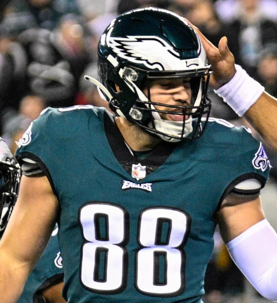 How Dallas Goedert remained an Eagle when it seemed impossible – NBC Sports Philadelphia