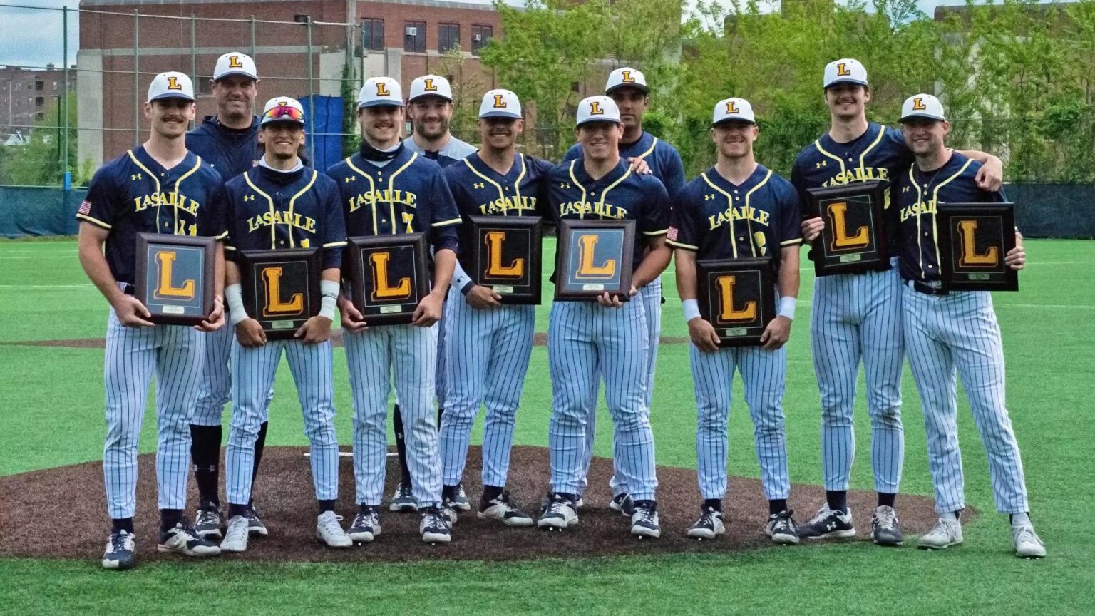 La Salle University Baseball Alumni Tee Off in Exciting Golf Outing Baseball Alumni Golf Outing Featured in Philadelphia Inquirer – La Salle University Athletics