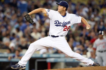 Dodgers Steal Game 1 vs Phillies in Shocking Turn of Events, Take 1-0 NLDS Lead – Sports Illustrated