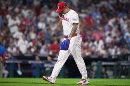 A Tough Night for Philly Fans as Phillies, Eagles, and Flyers All Suffer Defeats A brutal night for Philly sports as Phillies, Eagles and Flyers all lose – NBC10 Philadelphia