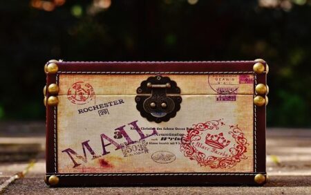 Philadelphia community leaders ring alarm bells about school closure process – Chalkbeat