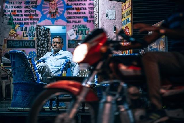 Fabric Row’s Business Owners Weave a Bold New Future for the Historic Corridor—Will It Succeed? Fabric Row’s business owners are stitching together a new identity for the storied corridor. Will it work? – Inquirer.com