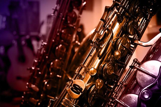 Porchfest Transforms Neighborhoods with Fun, Affordable Street Entertainment Porchfest Brings Affordable Entertainment to the Streets – Streetsblog USA